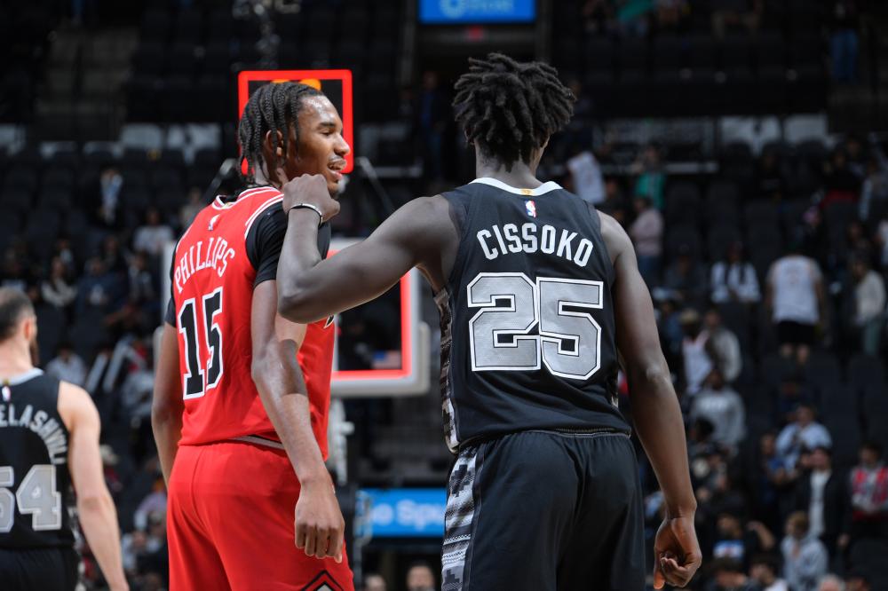 也成为球迷 也成为球迷