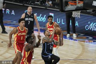 郑钦文曾在 郑钦文曾在